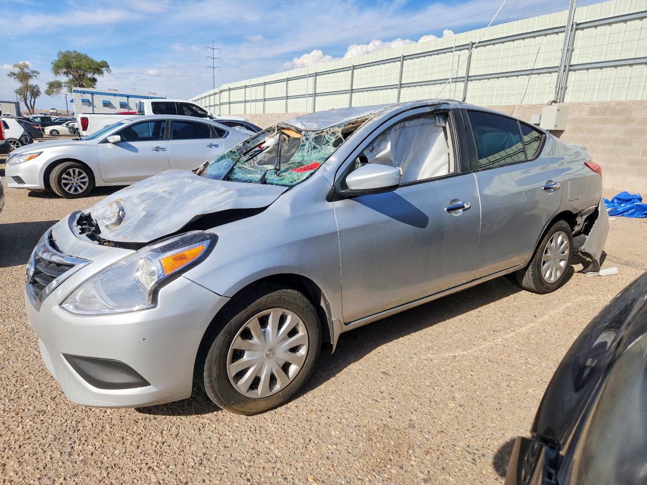 2018 NISSAN VERSA SV