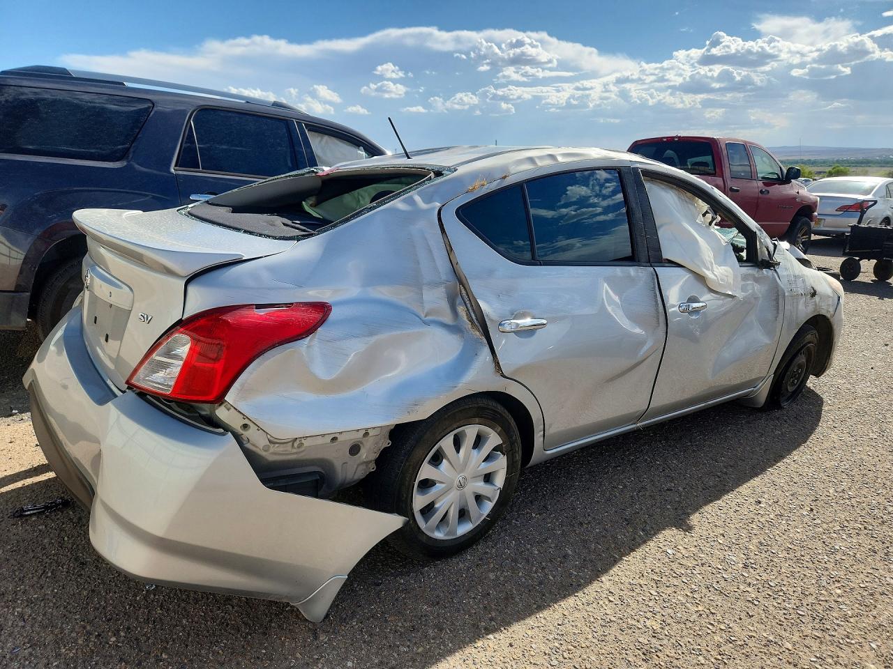 2018 NISSAN VERSA SV — снимка 3