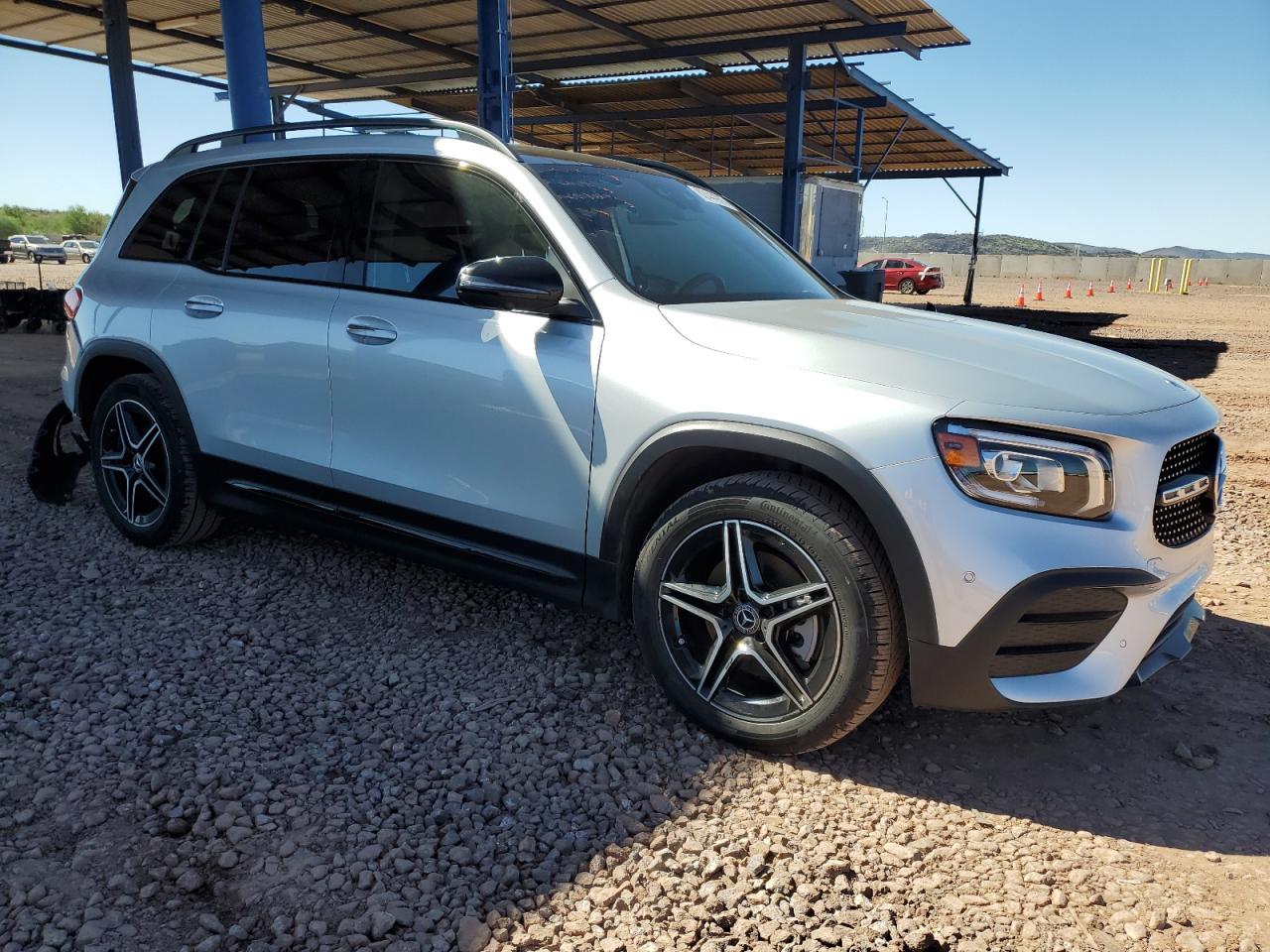 2023 MERCEDES-BENZ GLB 250 4MATIC — снимка 4