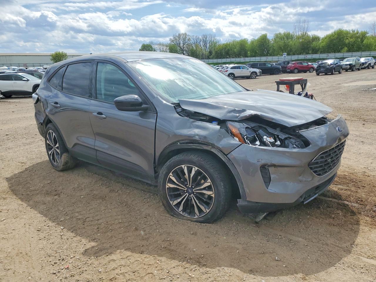 2021 FORD ESCAPE SE — снимка 4