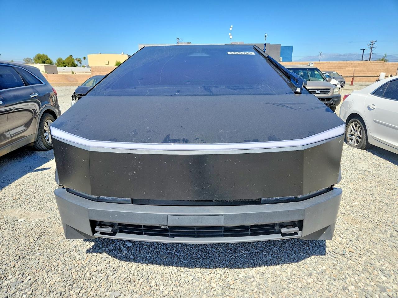 2024 TESLA CYBERTRUCK — снимка 5