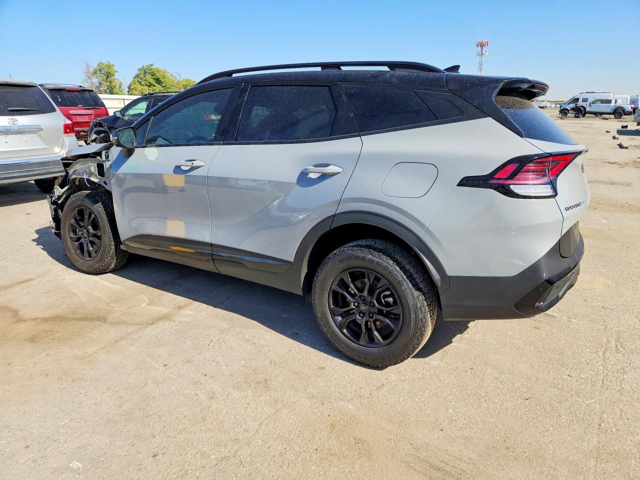2025 KIA SPORTAGE X-PRO PRESTIGE — снимка 2