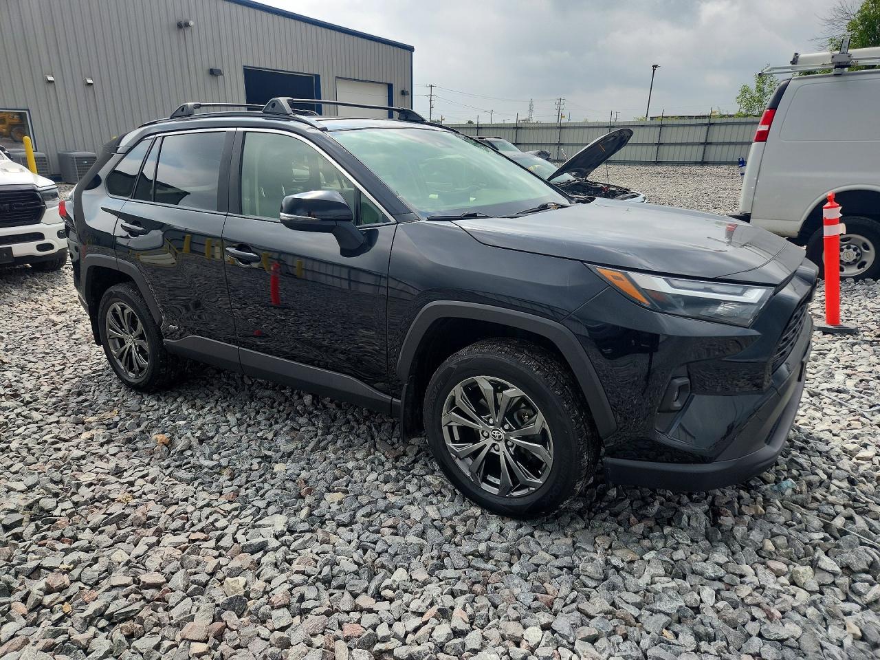 2022 TOYOTA RAV4 XLE PREMIUM — снимка 4
