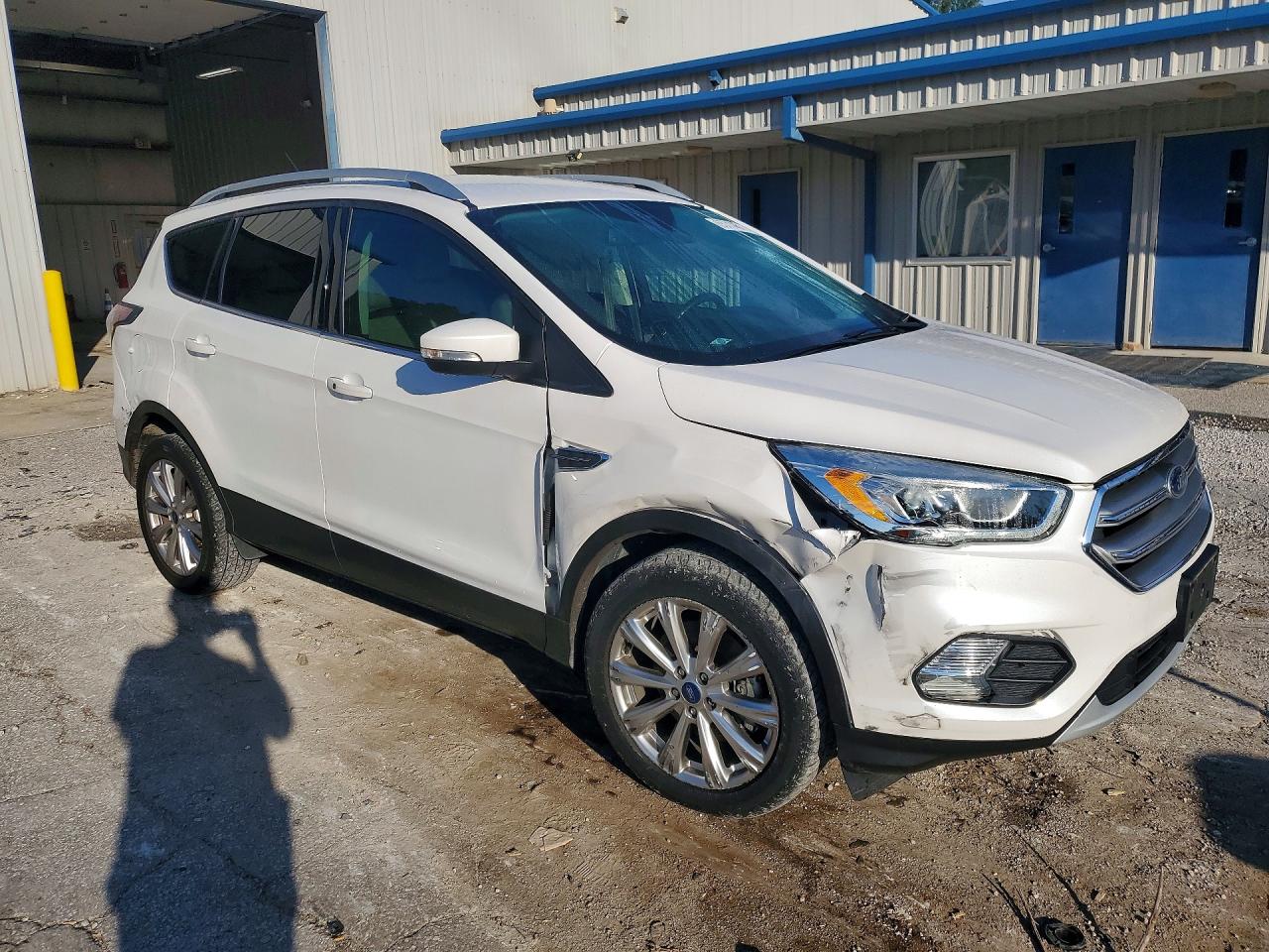 2017 FORD ESCAPE TITANIUM — снимка 4