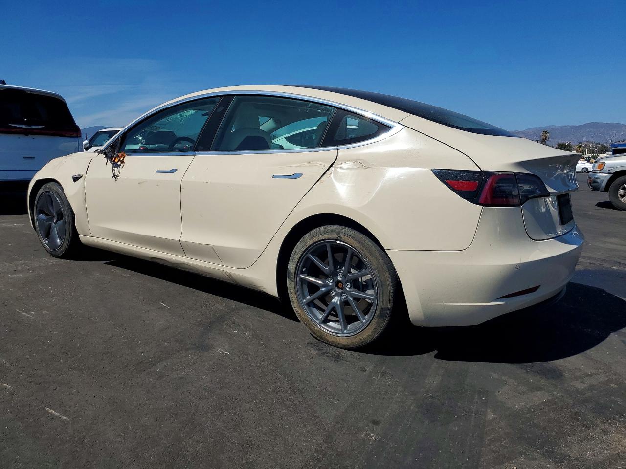 2019 TESLA MODEL 3 — снимка 2