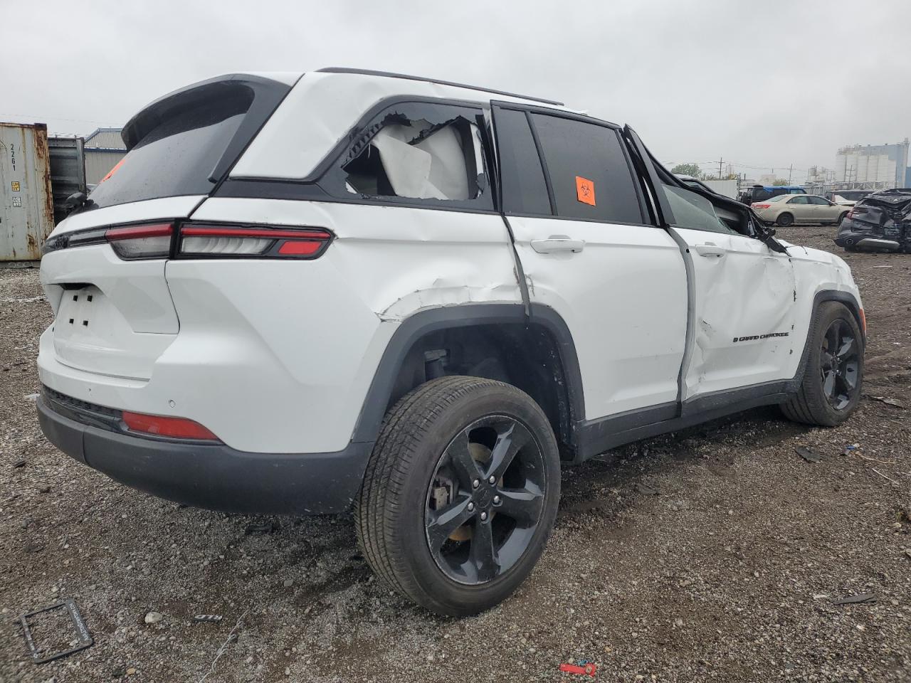 2024 JEEP GRAND CHEROKEE LAREDO — снимка 3