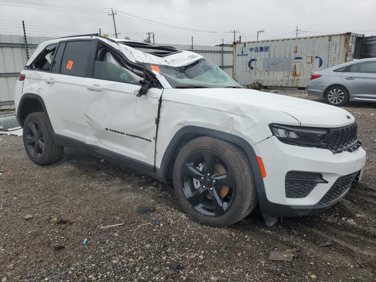 2024 JEEP GRAND CHEROKEE LAREDO — снимка 4