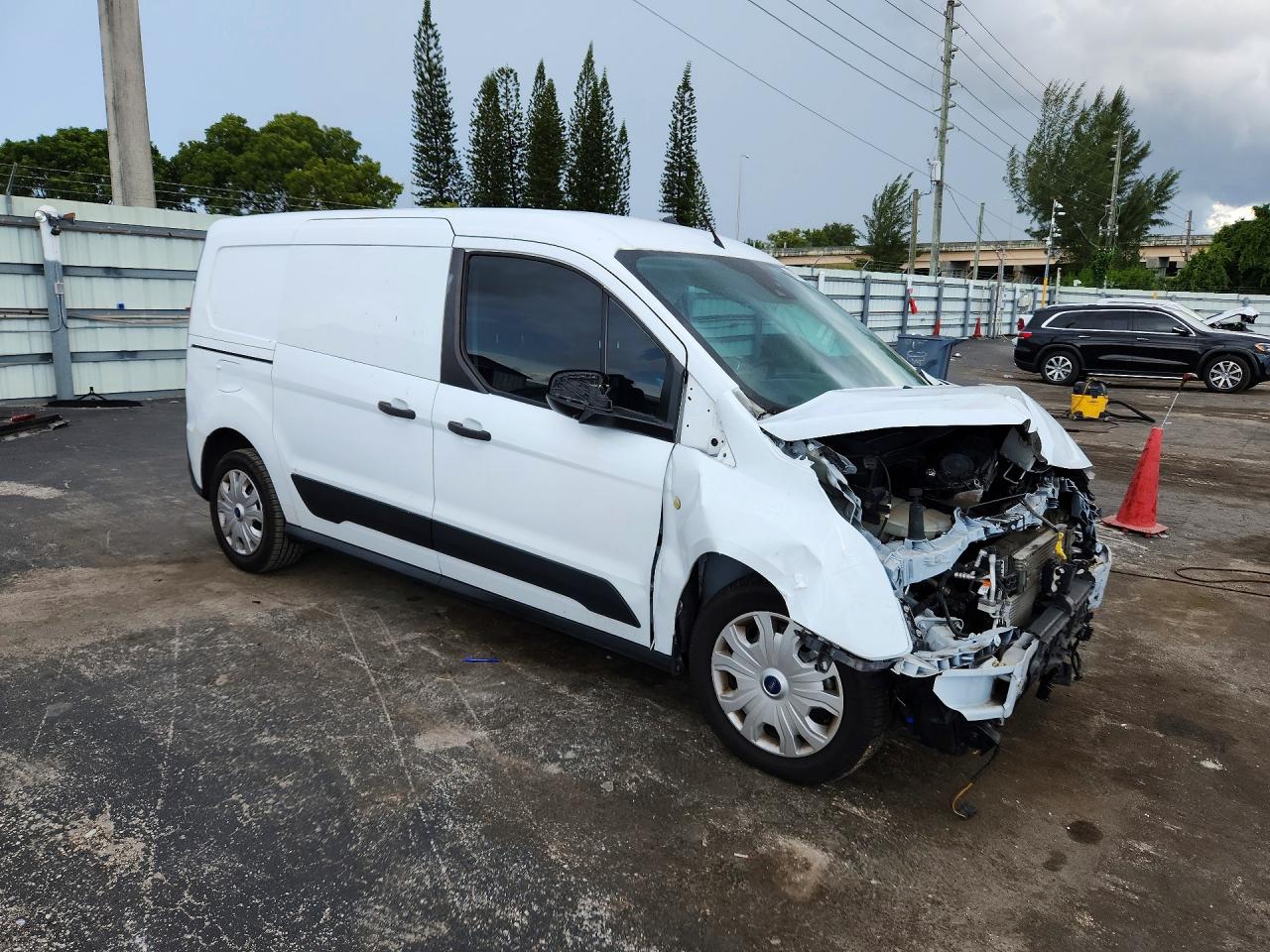 2020 FORD TRANSIT CONNECT XLT — снимка 4