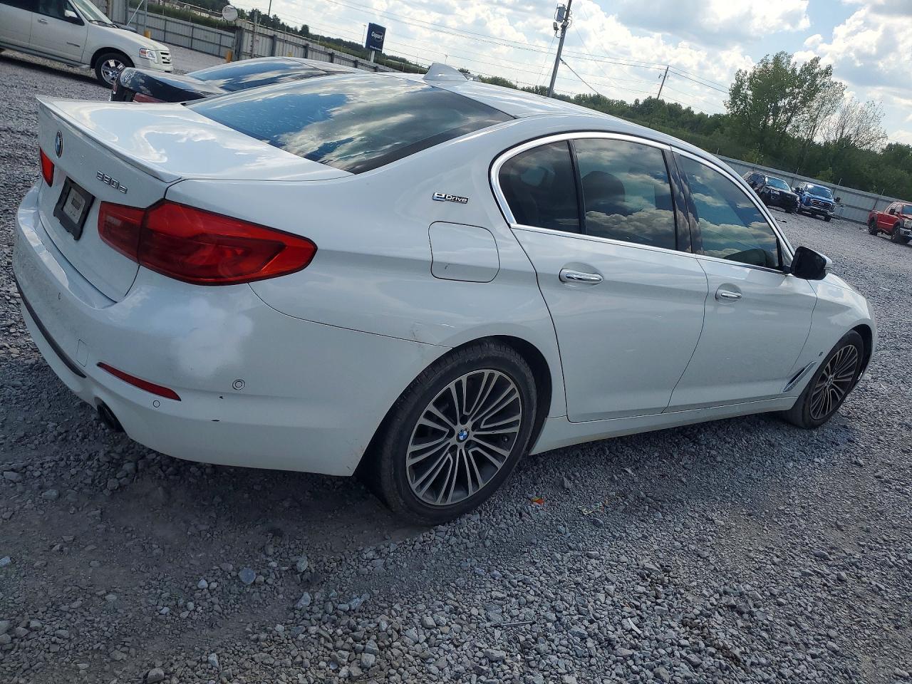 2018 BMW 530E — снимка 3