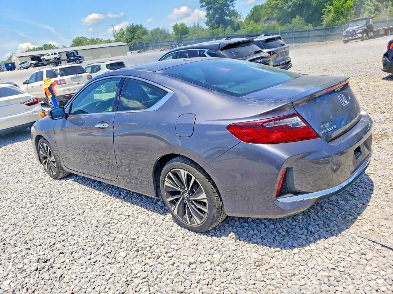 2017 HONDA ACCORD EX — снимка 2
