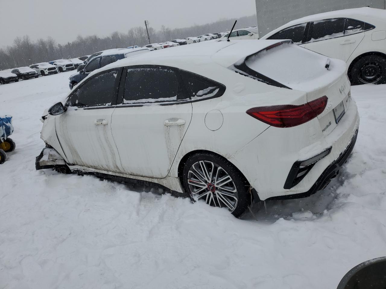 2024 KIA FORTE GT — снимка 2