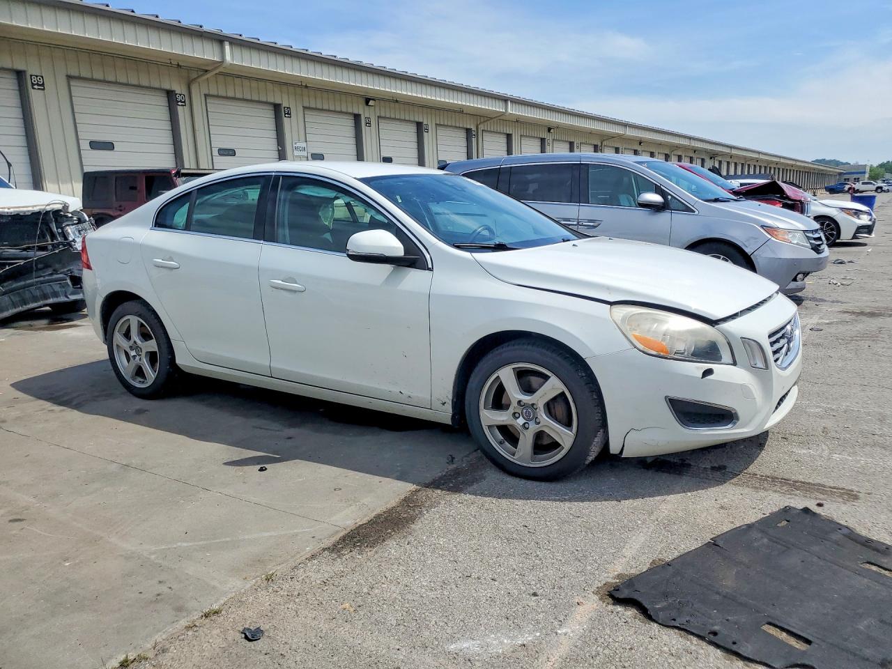 2013 VOLVO S60 T5 — снимка 4