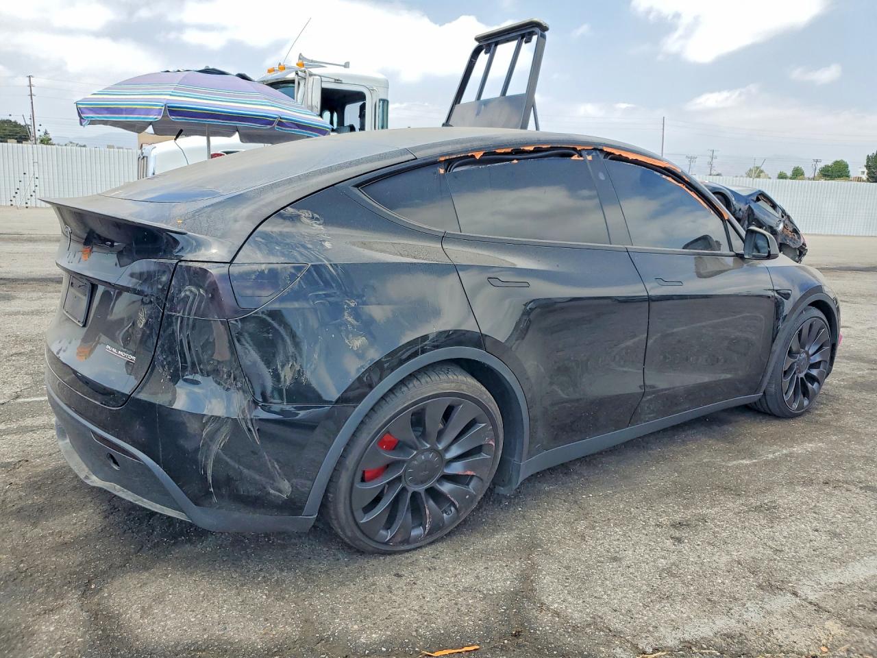 2024 TESLA MODEL Y — снимка 3