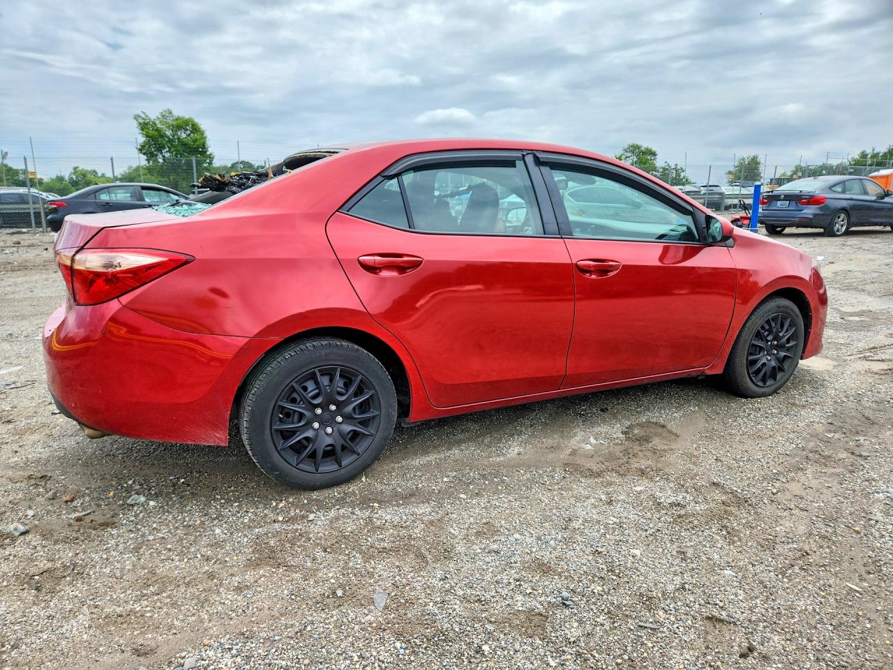 2018 TOYOTA COROLLA LE — снимка 3