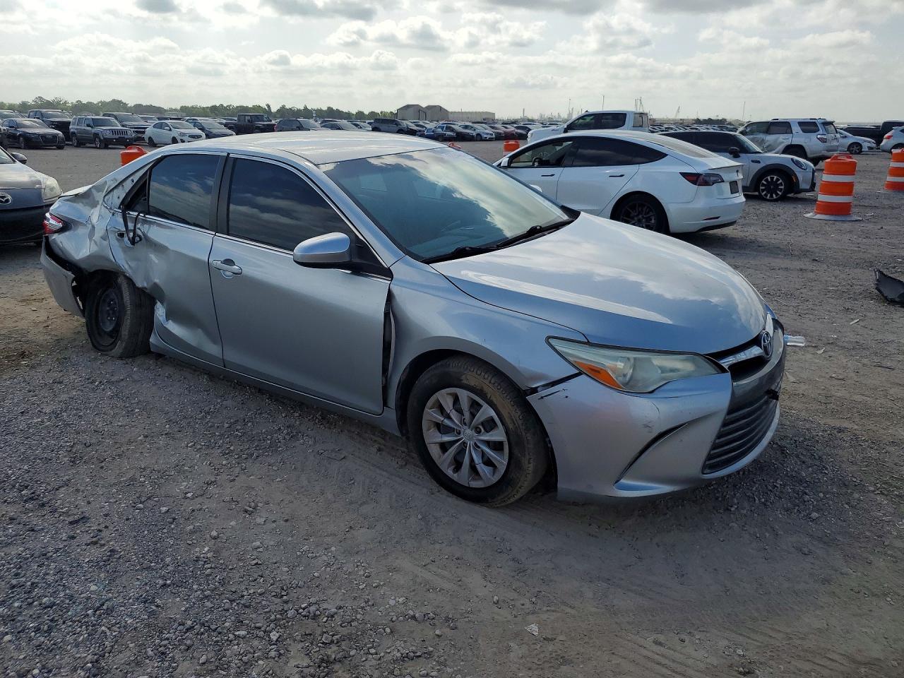 2016 TOYOTA CAMRY LE — снимка 4