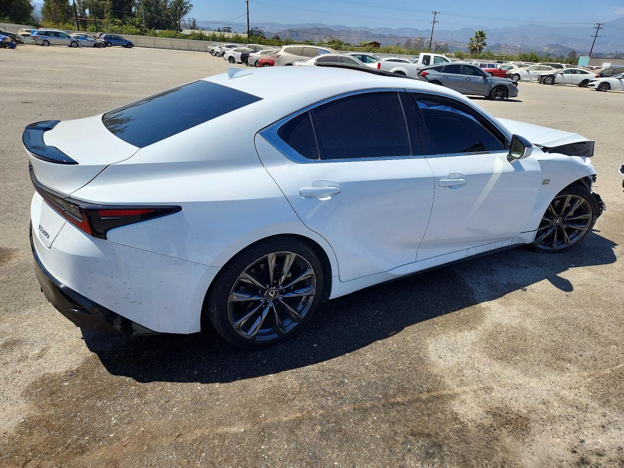 2023 LEXUS IS 350 F SPORT — снимка 3