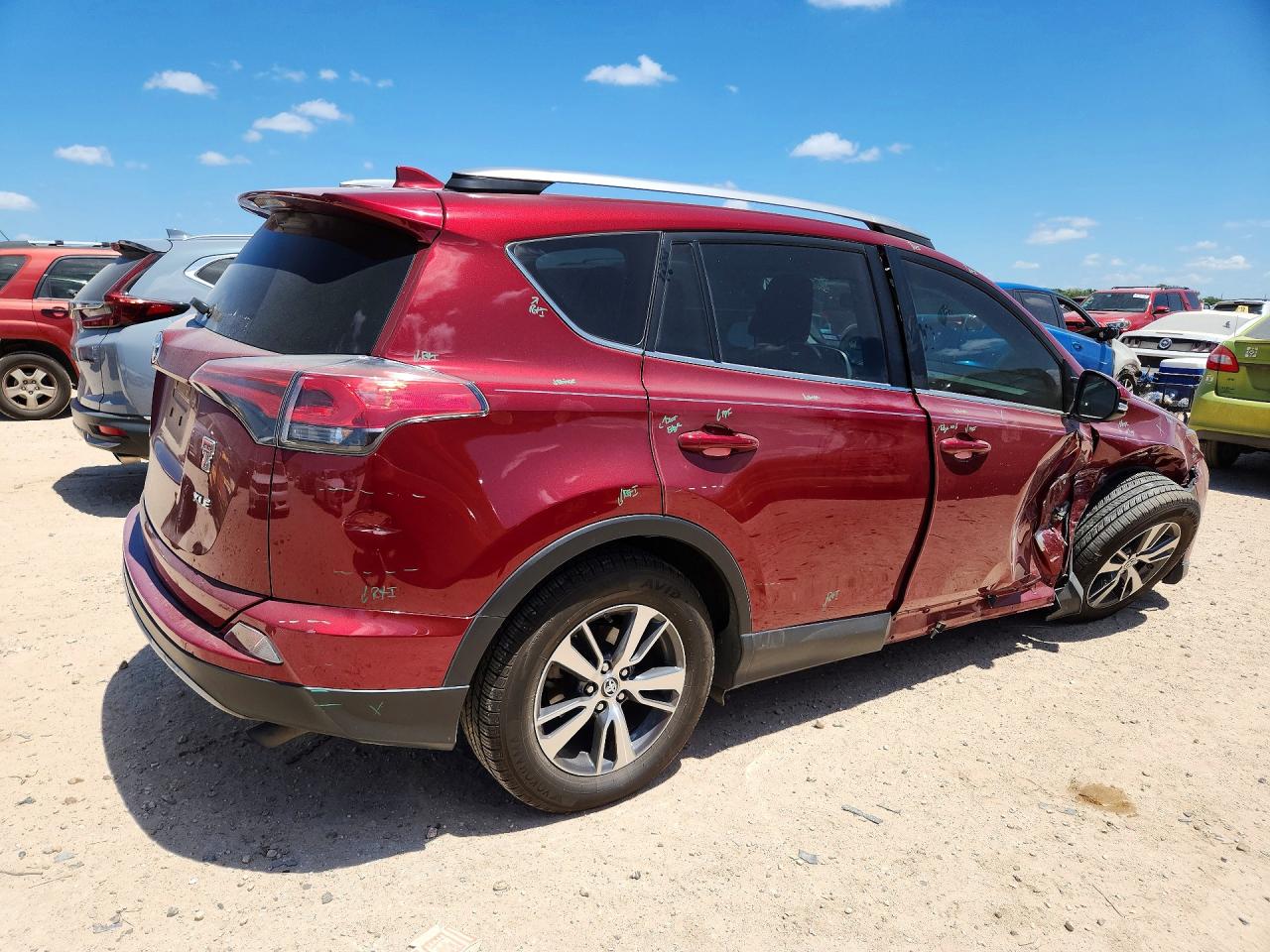2018 TOYOTA RAV4 XLE — снимка 3