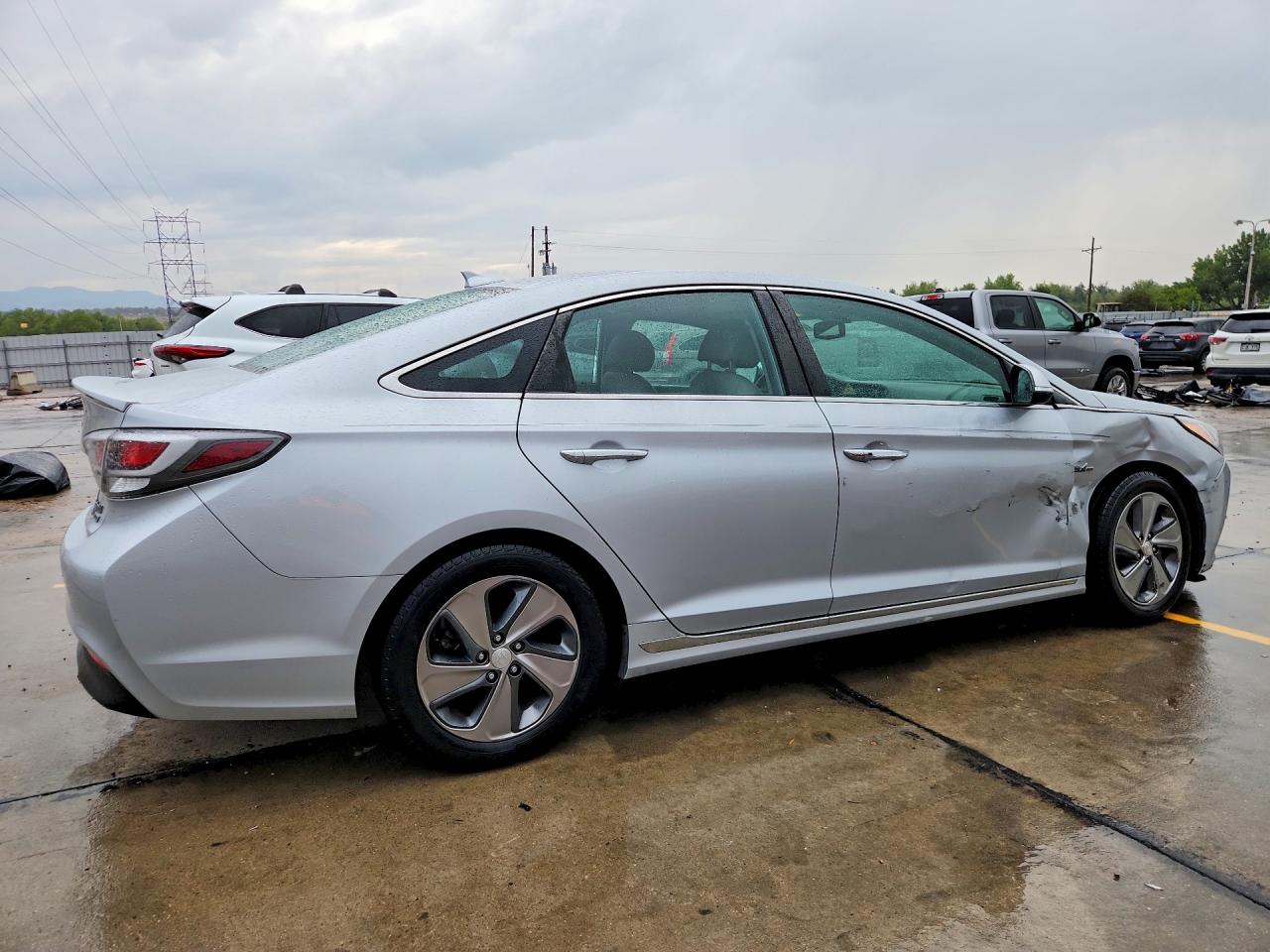 2017 HYUNDAI SONATA HYBRID LIMITED — снимка 3