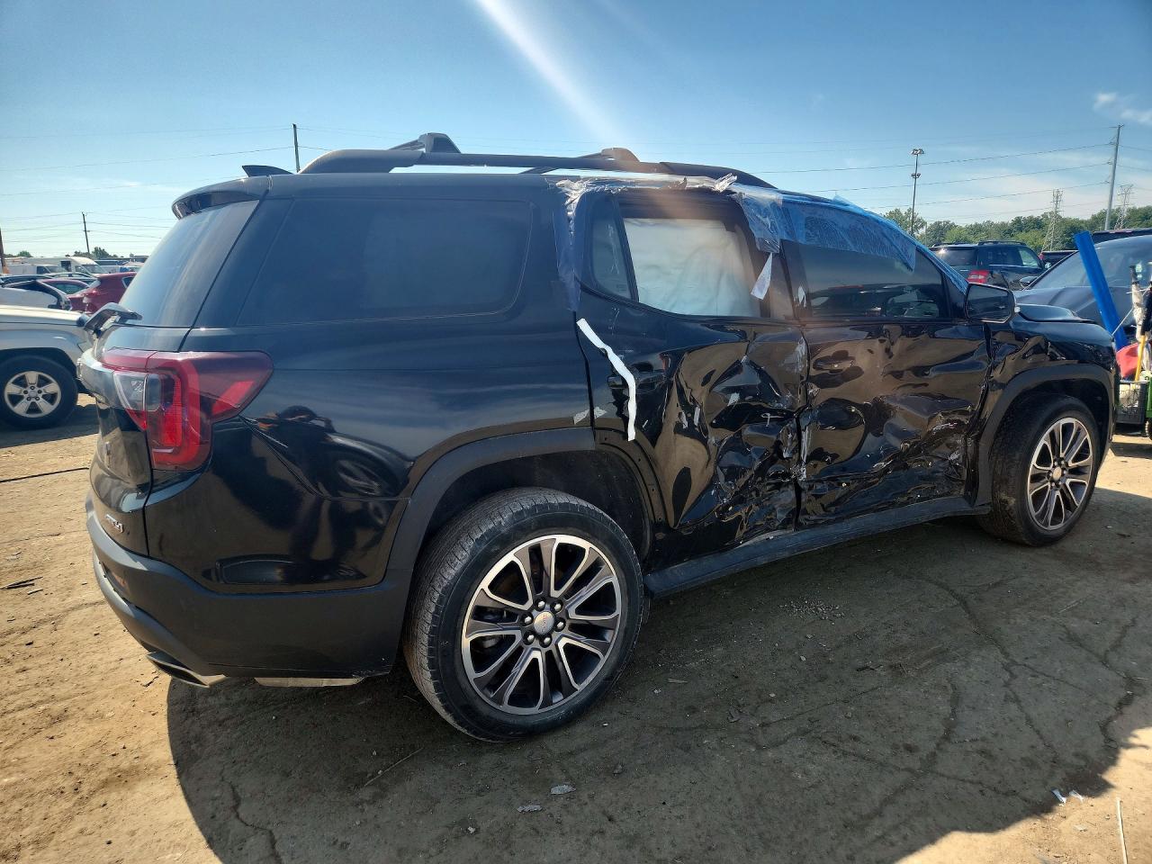 2021 GMC ACADIA AT4 — снимка 3