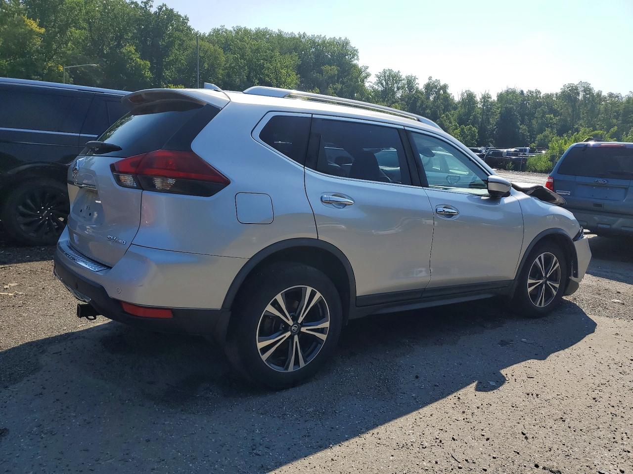 2020 NISSAN ROGUE SV — снимка 3