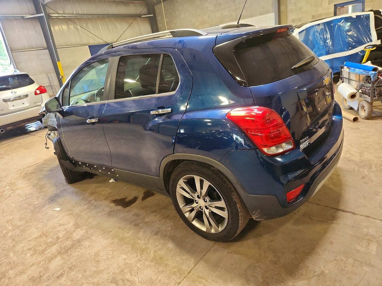 2019 CHEVROLET TRAX 1LT — снимка 2