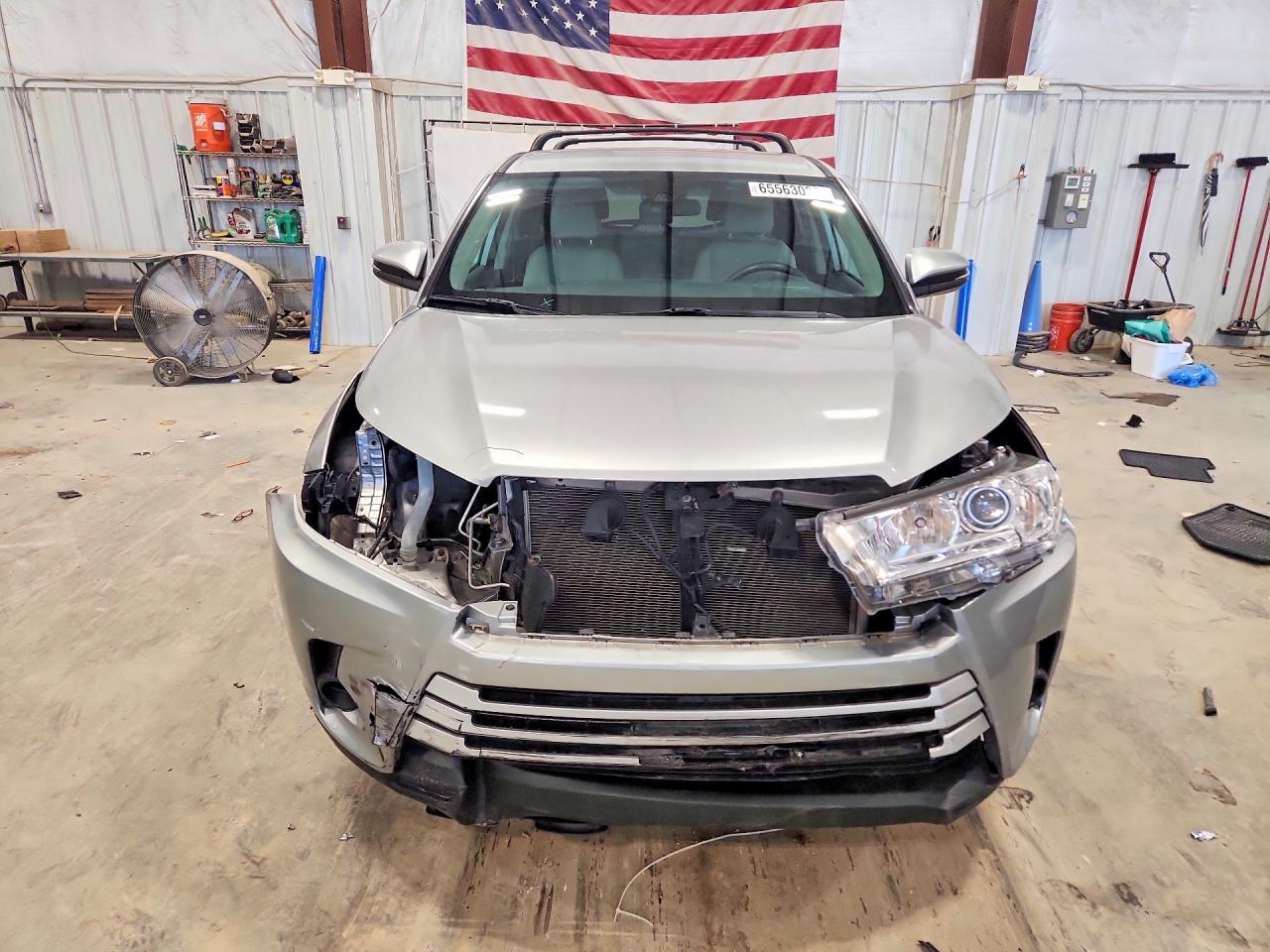 2018 TOYOTA HIGHLANDER LE — снимка 5