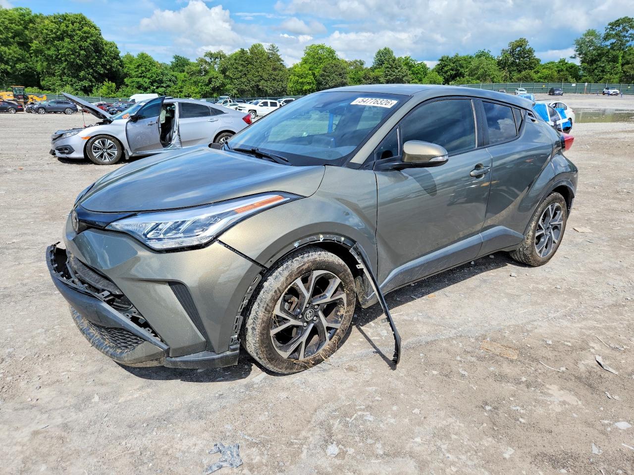 2021 TOYOTA C-HR XLE