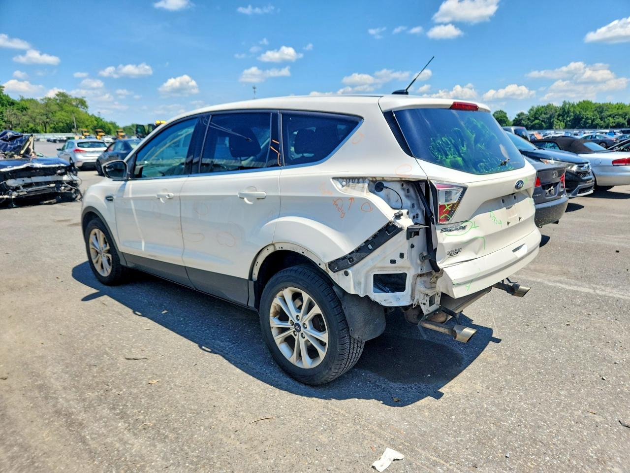 2017 FORD ESCAPE SE — снимка 2