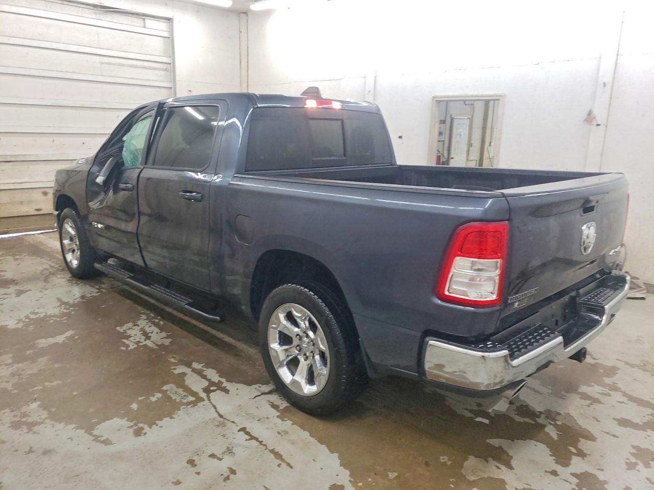 2021 RAM 1500 BIG HORN — снимка 2