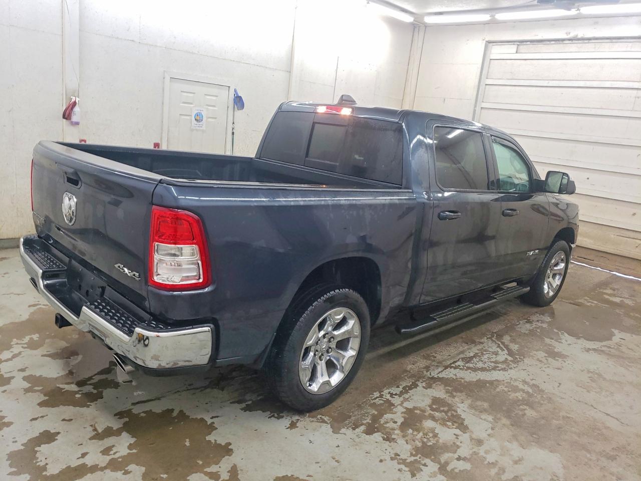 2021 RAM 1500 BIG HORN — снимка 3