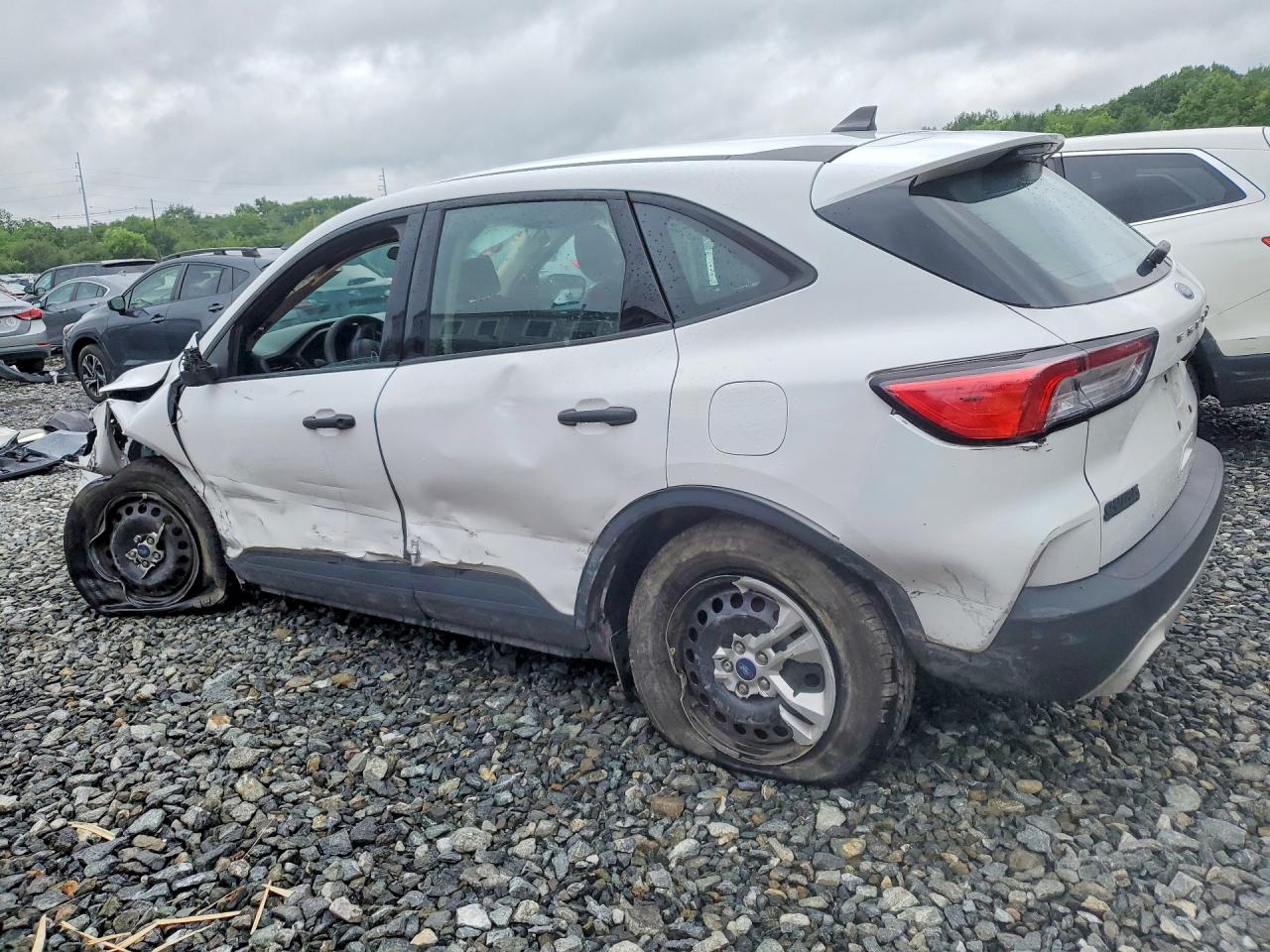 2020 FORD ESCAPE S — снимка 2