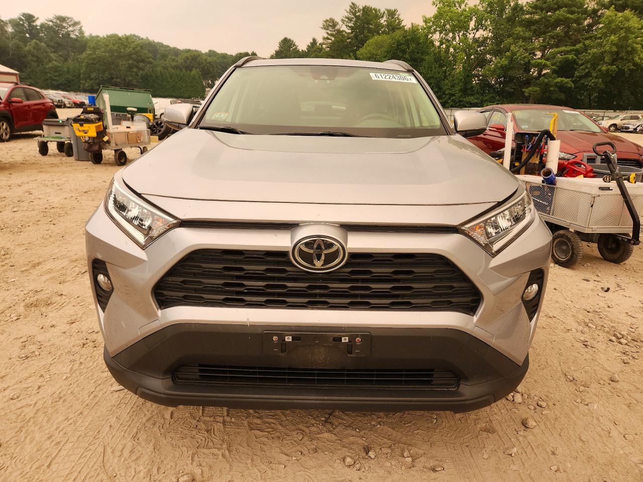 2020 TOYOTA RAV4 XLE — снимка 5