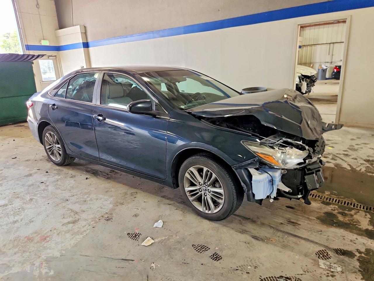 2016 TOYOTA CAMRY SE — снимка 4