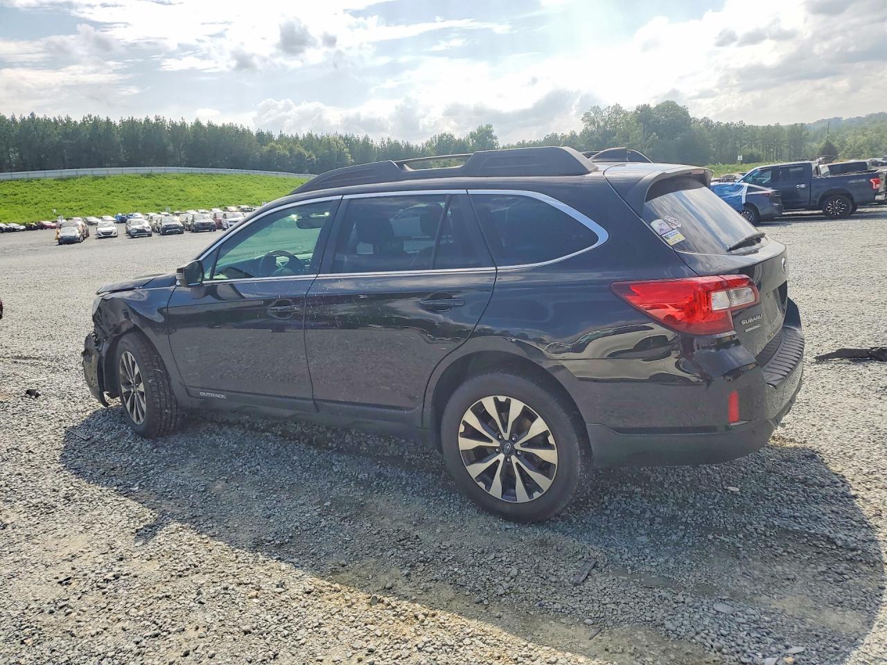 2017 SUBARU OUTBACK 3.6R LIMITED — снимка 2
