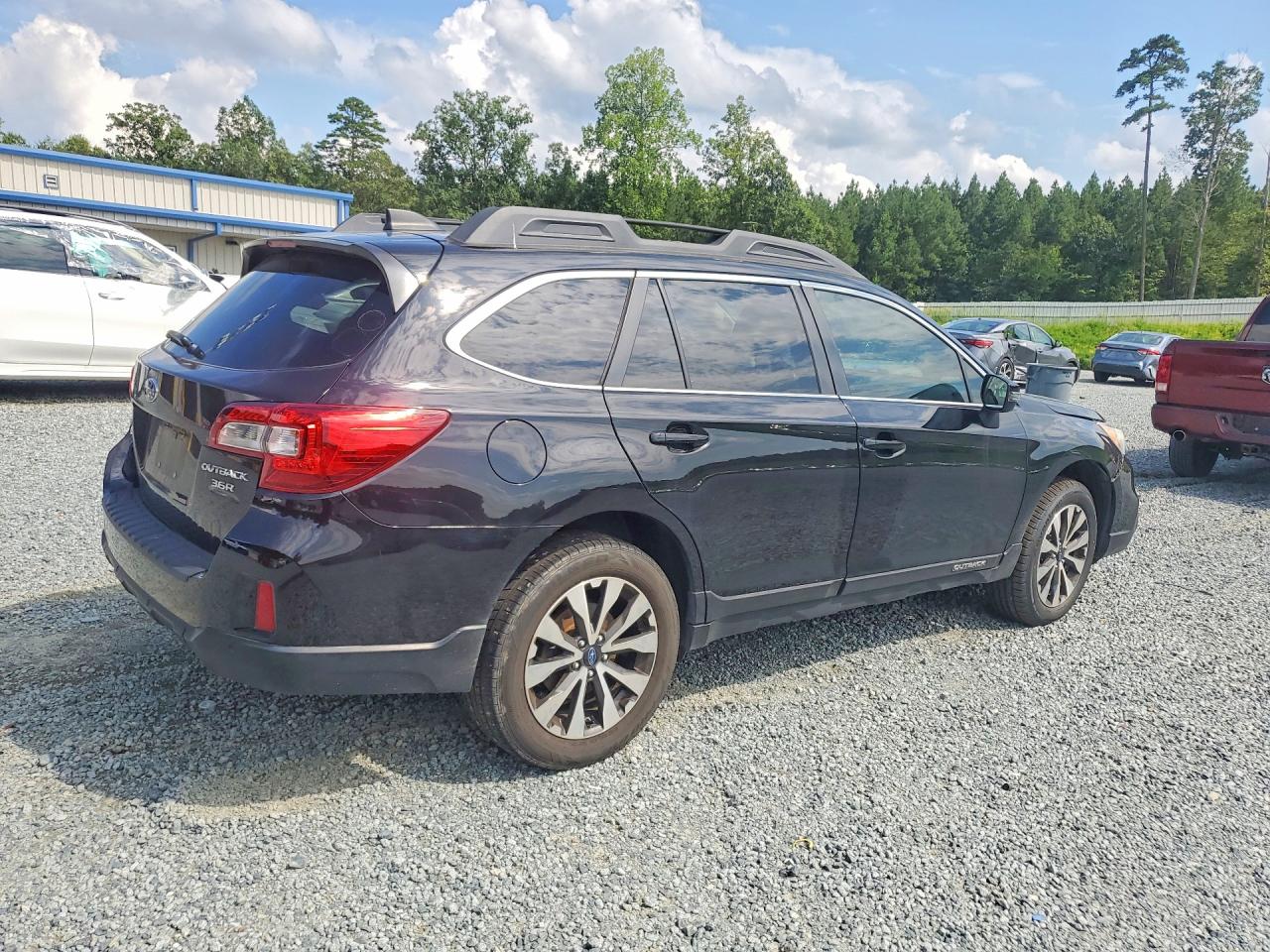 2017 SUBARU OUTBACK 3.6R LIMITED — снимка 3