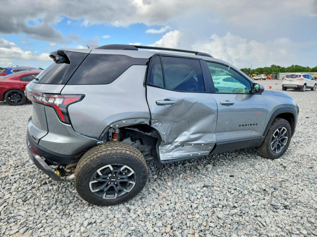 2025 CHEVROLET EQUINOX ACTIV — снимка 3