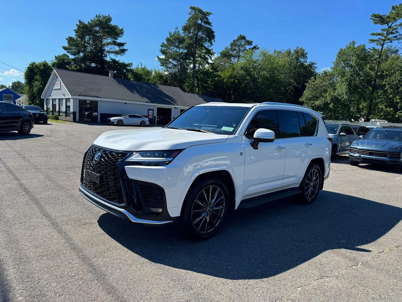 2023 LEXUS LX 600 F SPORT HANDLING