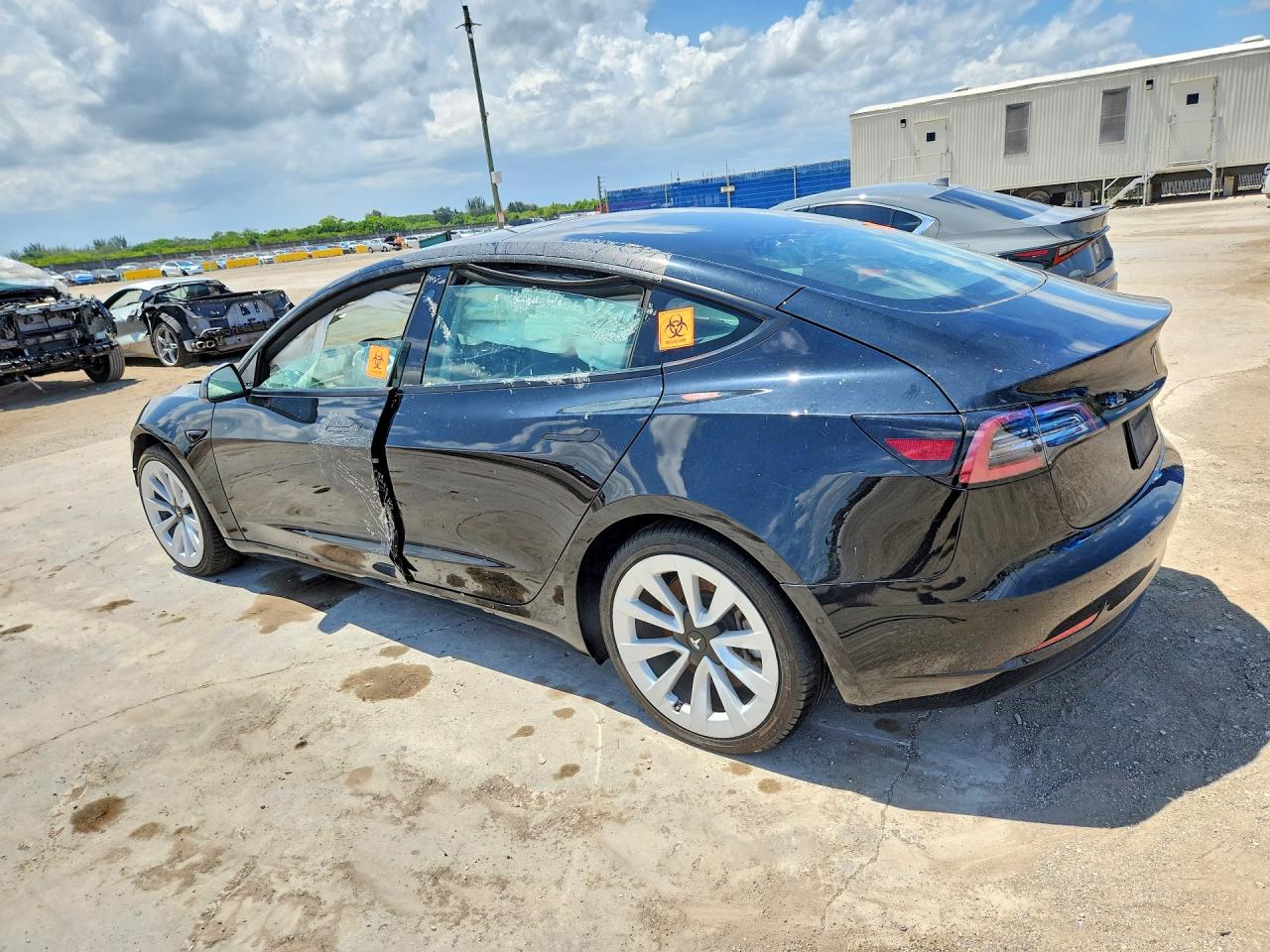2022 TESLA MODEL 3 — снимка 2