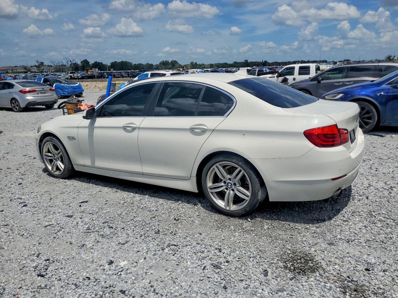 2013 BMW 535 I — снимка 2