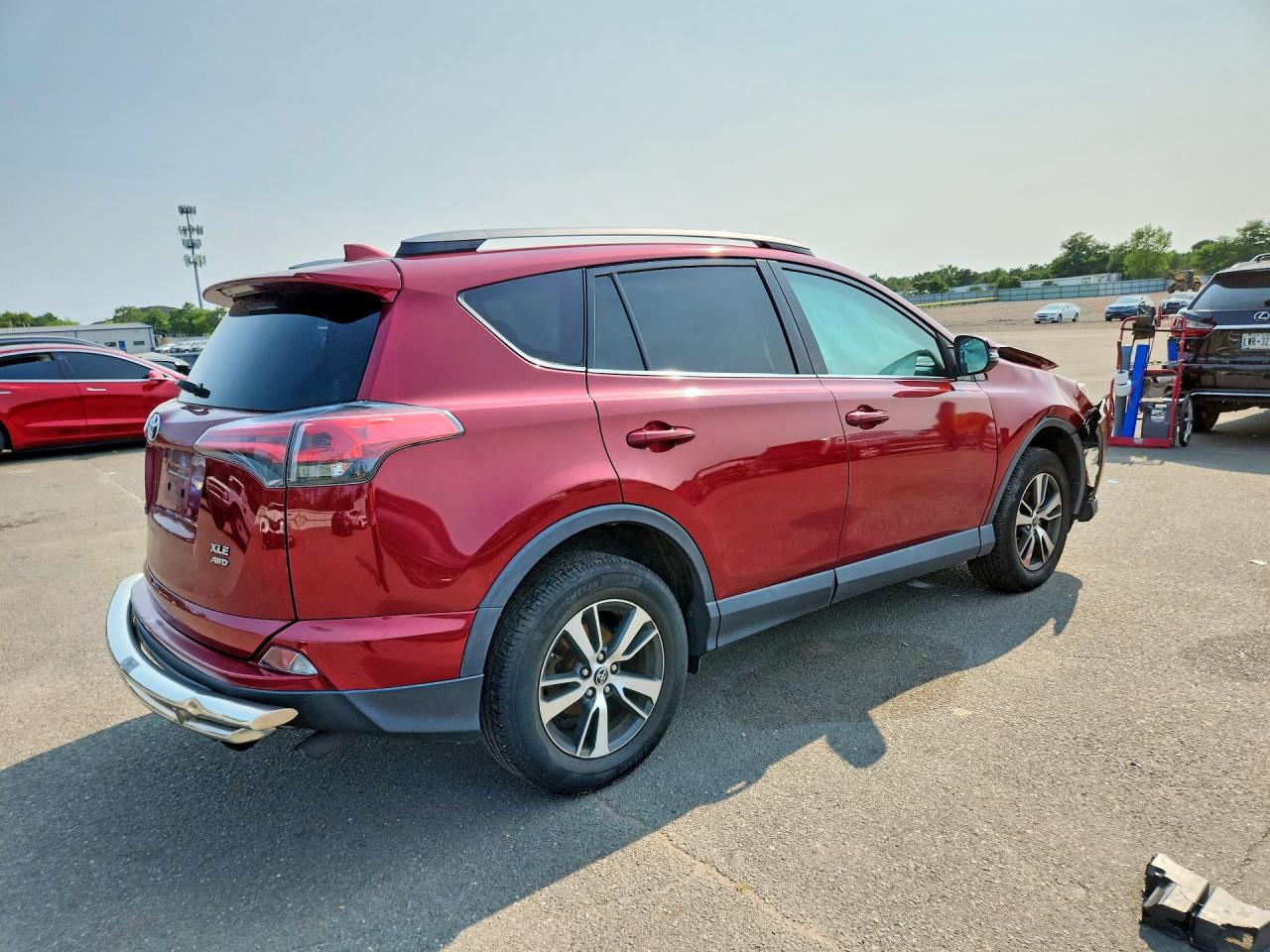2018 TOYOTA RAV4 XLE — снимка 3