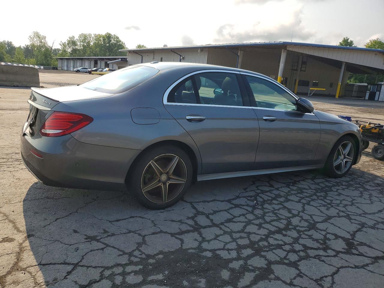 2017 MERCEDES-BENZ E 300 4MATIC — снимка 3