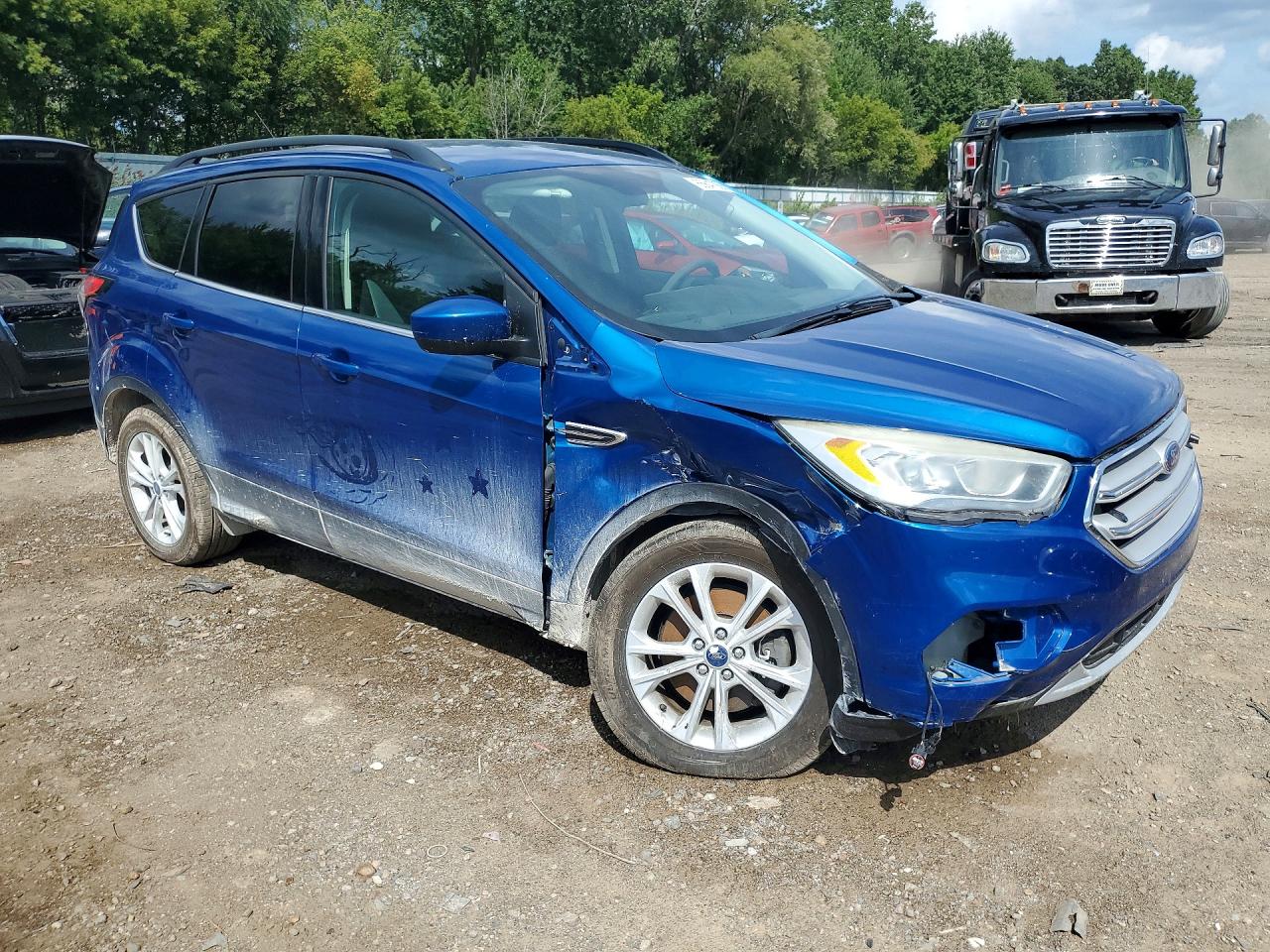 2017 FORD ESCAPE SE — снимка 4