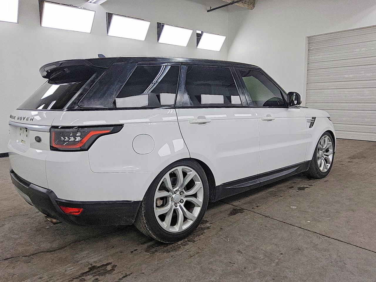 2015 LAND ROVER RANGE ROVER SPORT HSE — снимка 3