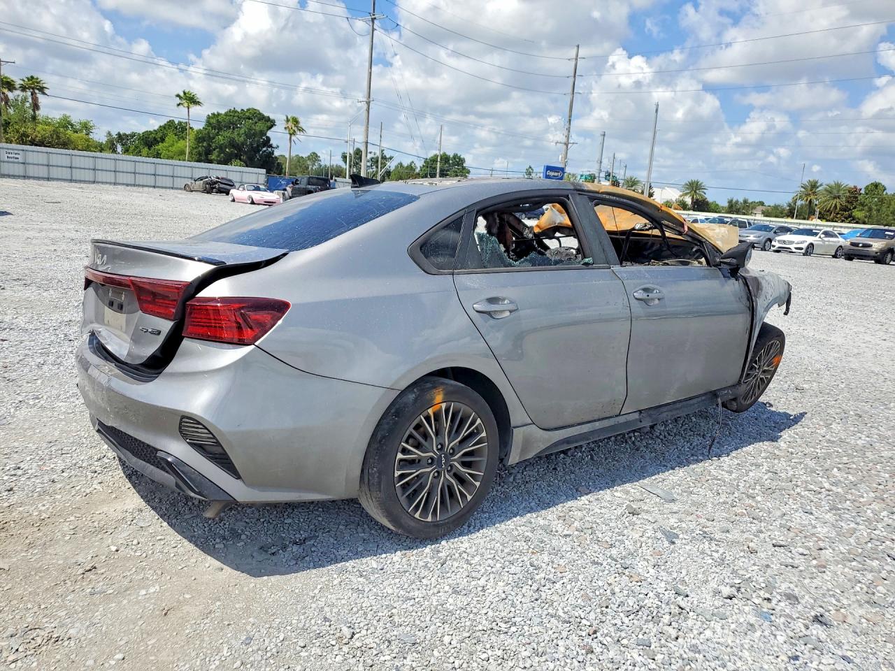 2024 KIA FORTE GT LINE — снимка 3