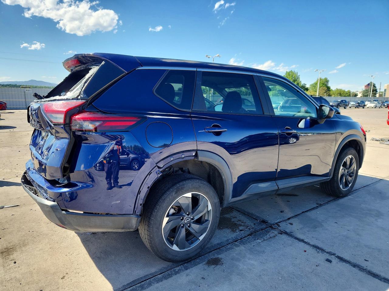2024 NISSAN ROGUE SV — снимка 3