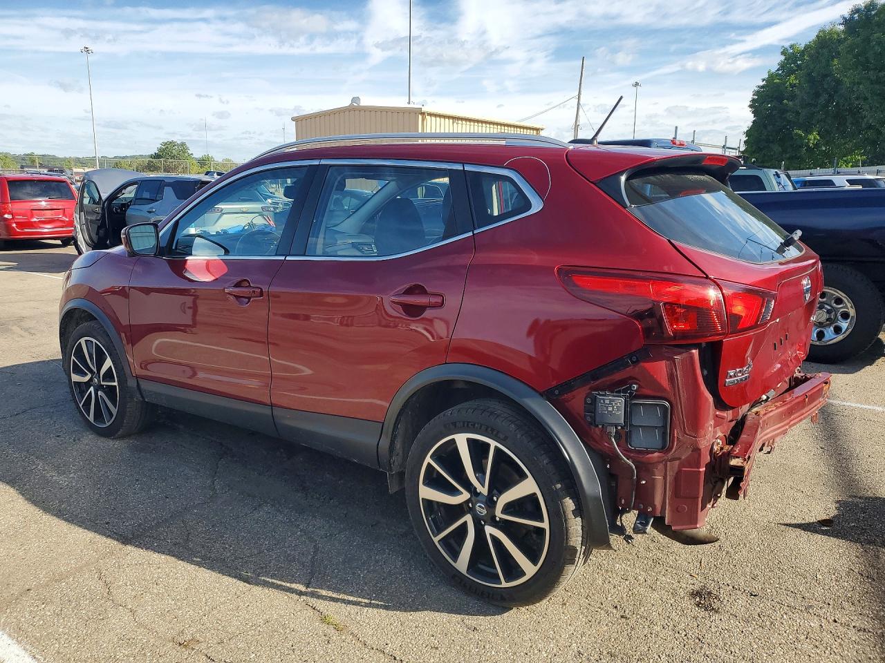 2019 NISSAN ROGUE SPORT SL — снимка 2