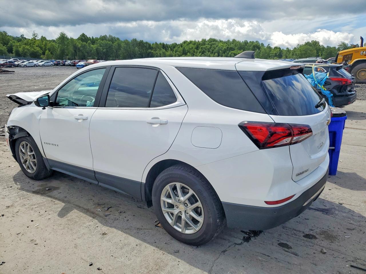 2022 CHEVROLET EQUINOX LT — снимка 2