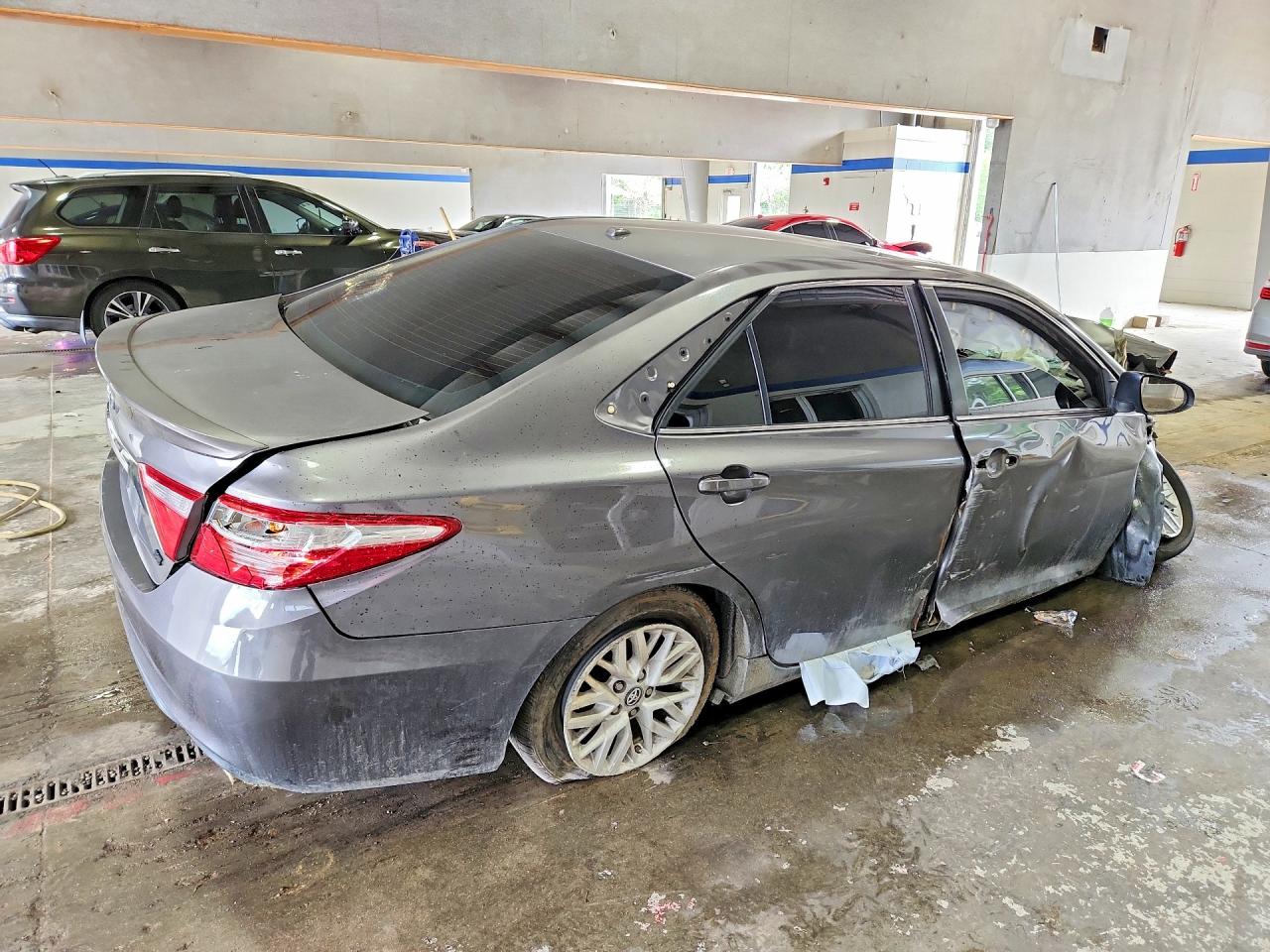 2016 TOYOTA CAMRY SE — снимка 3