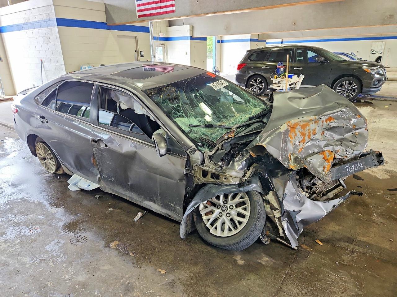 2016 TOYOTA CAMRY SE — снимка 4