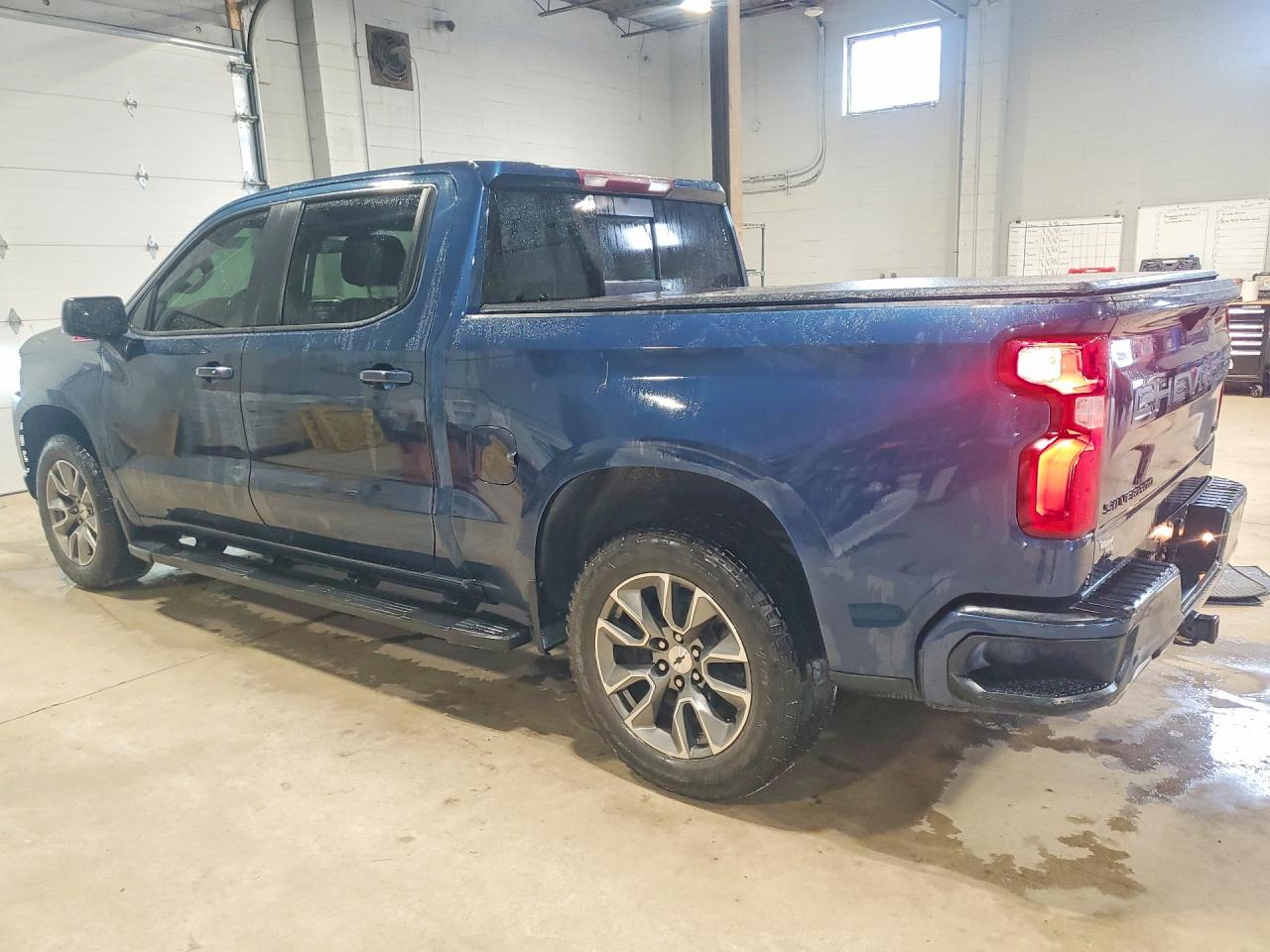 2021 CHEVROLET SILVERADO K1500 RST — снимка 2